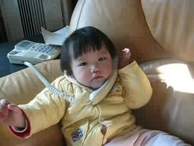 小孩打电话